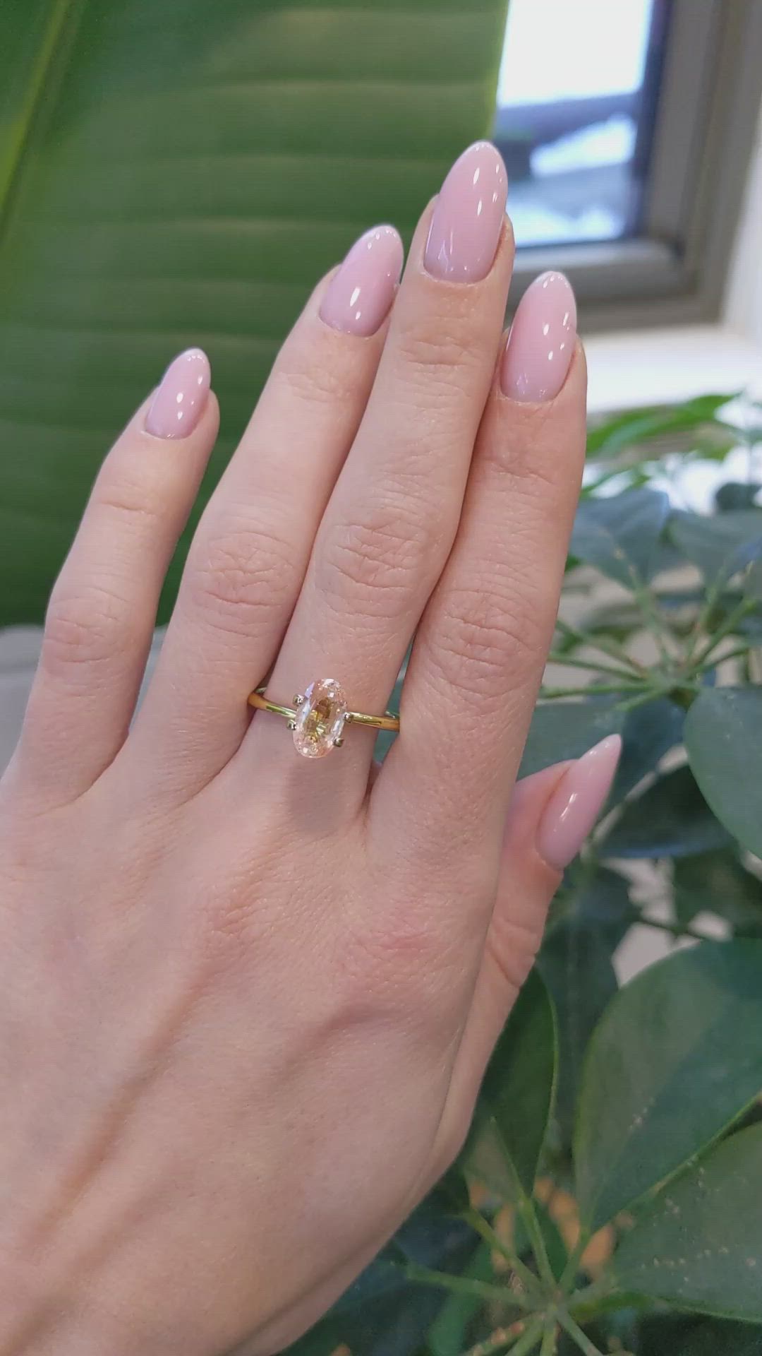 2.07 Ct. Padparadscha Sapphire from Ceylon (Sri Lanka) Size Video