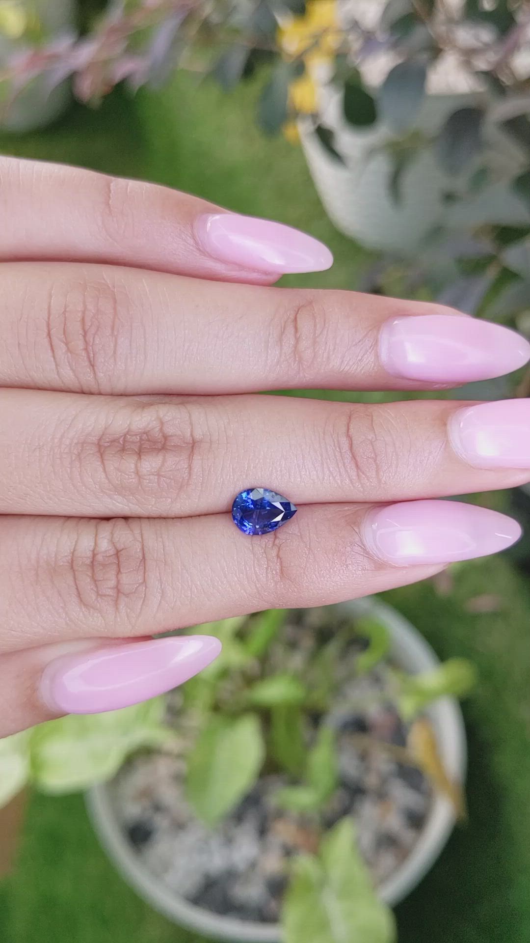 1.12 Ct. Blue Sapphire from Ceylon (Sri Lanka) Size Video