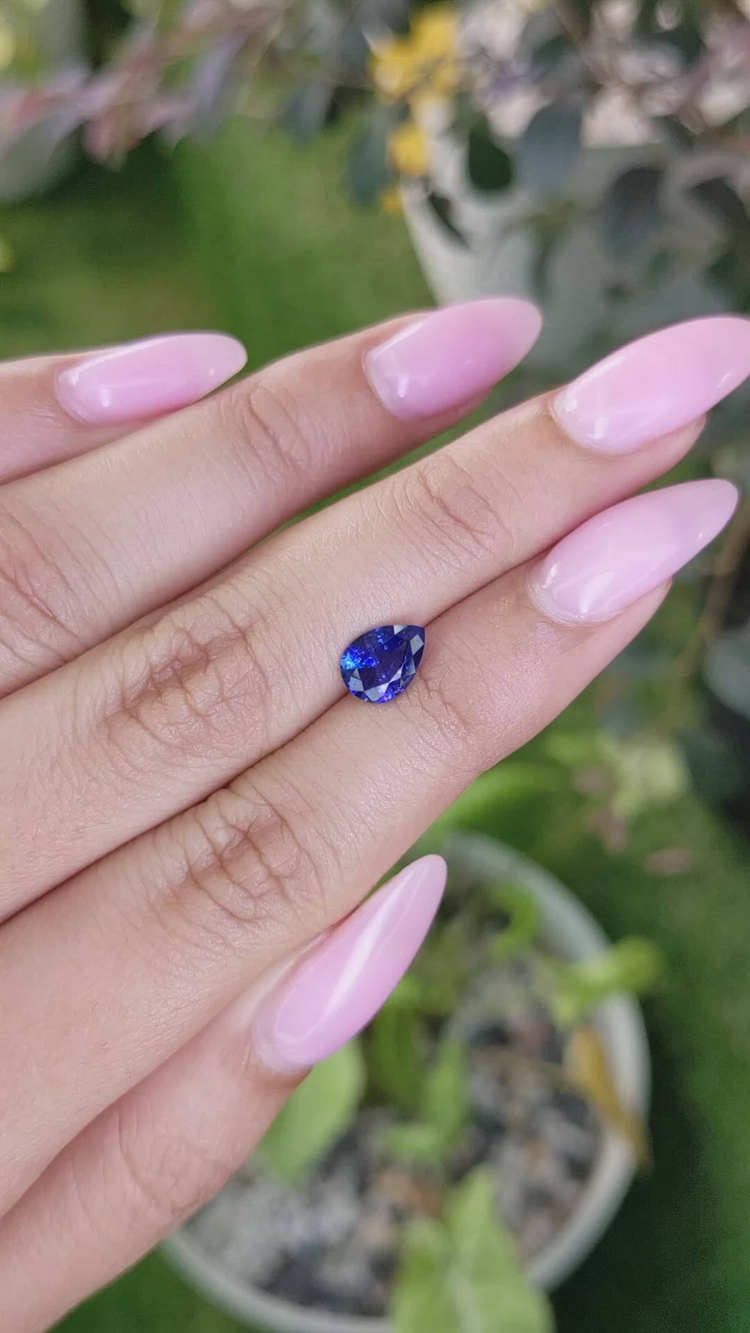 1.12 Ct. Blue Sapphire from Ceylon (Sri Lanka) Size Video