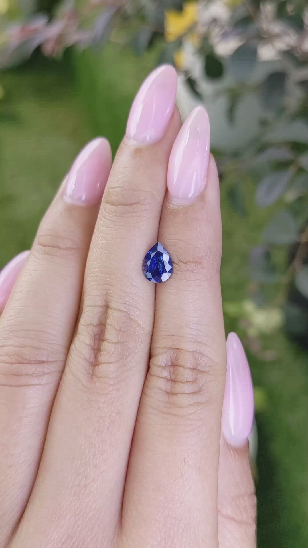 1.04 Ct. Blue Sapphire from Ceylon (Sri Lanka) Size Video