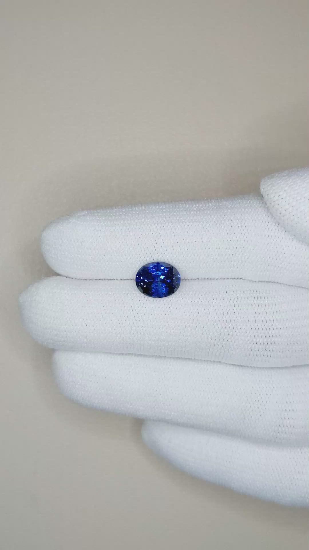 2.11 Ct. Blue Sapphire from Ceylon (Sri Lanka) Size Video
