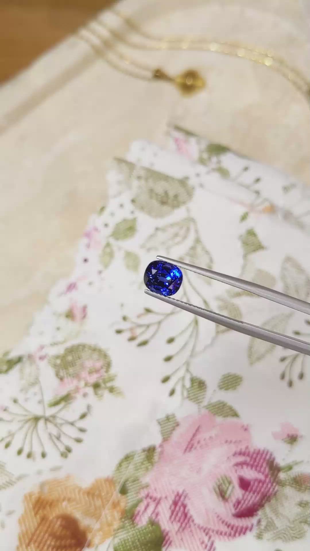2.53 Ct. Blue Sapphire from Ceylon (Sri Lanka) Size Video