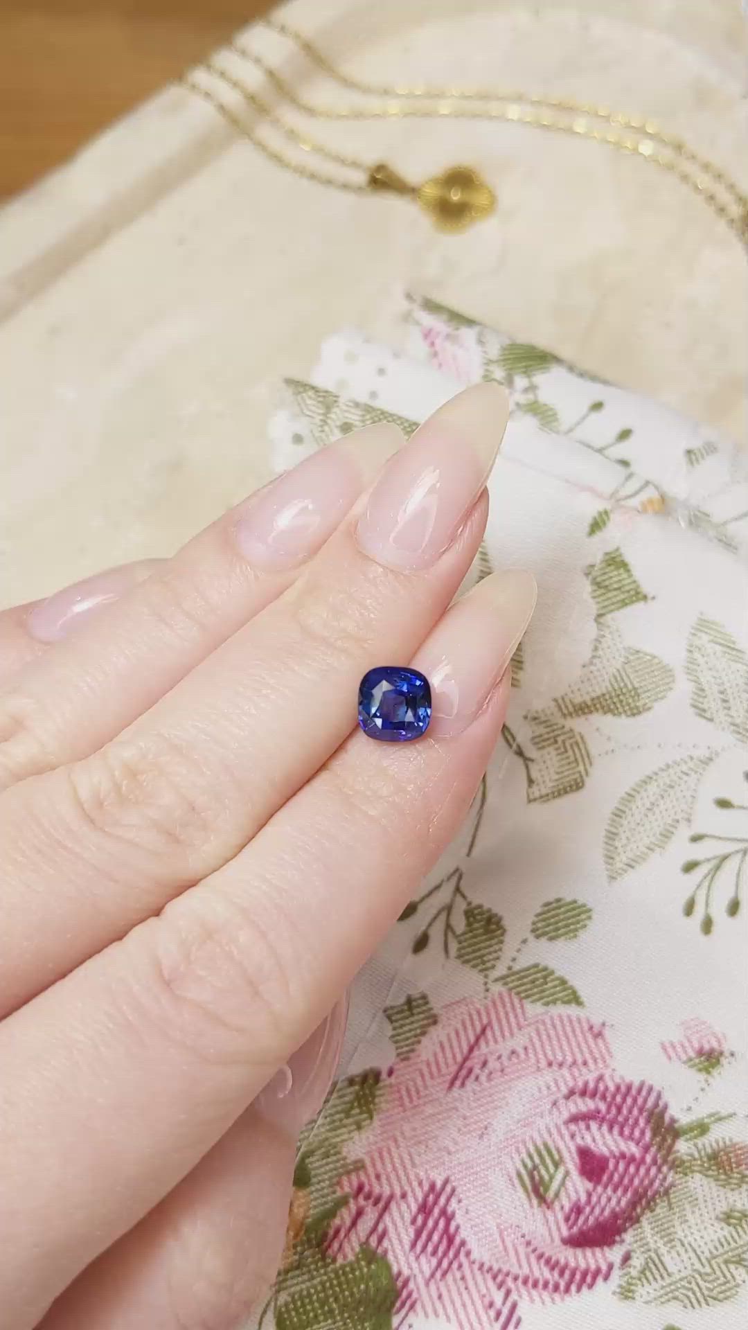 2.57 Ct. Blue Sapphire from Ceylon (Sri Lanka) Size Video