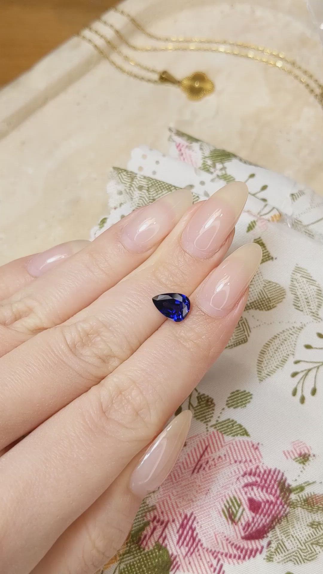 1.84 Ct. Blue Sapphire from Ceylon (Sri Lanka) Size Video