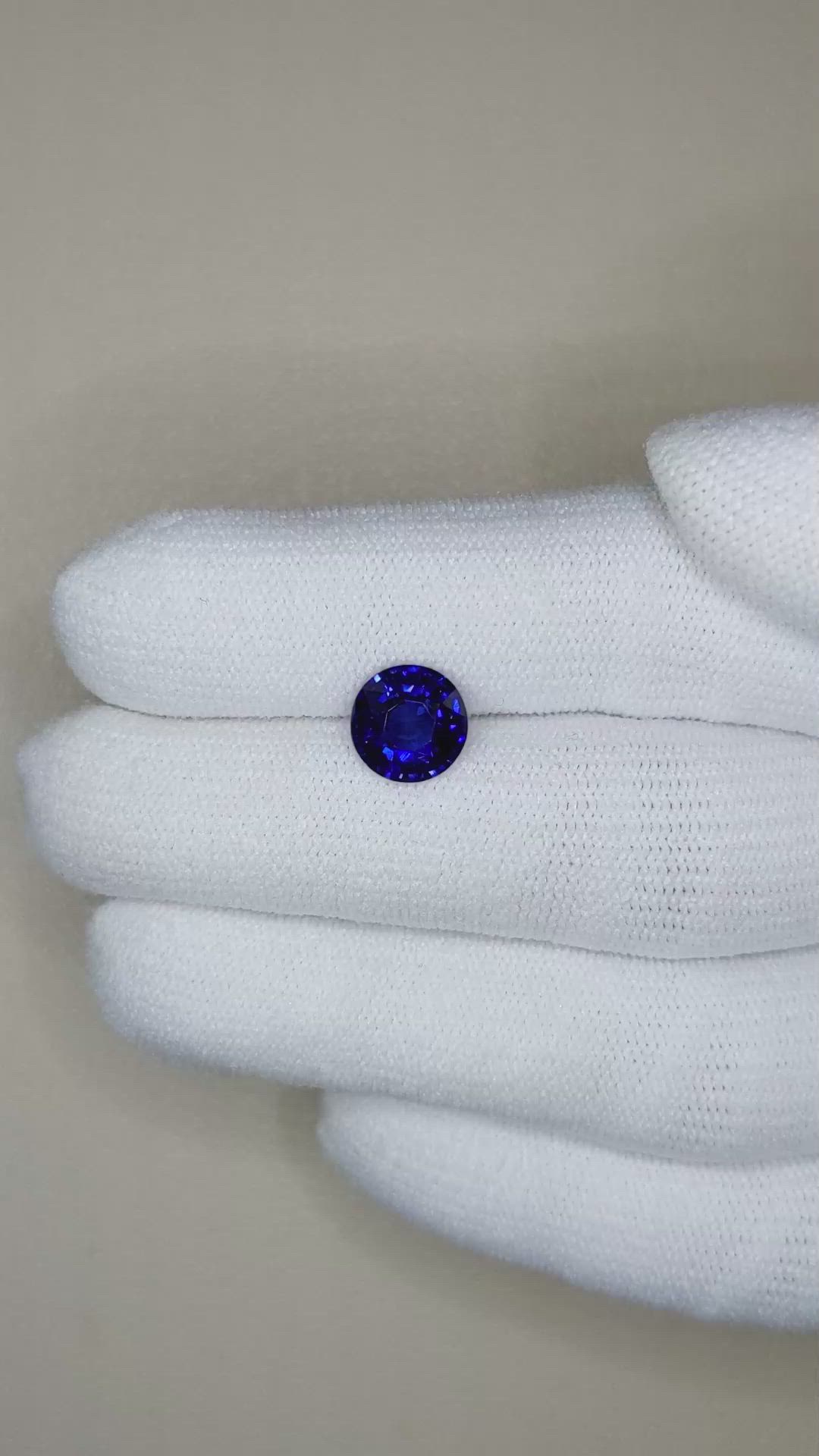 2.14 Ct. Blue Sapphire from Ceylon (Sri Lanka) Size Video