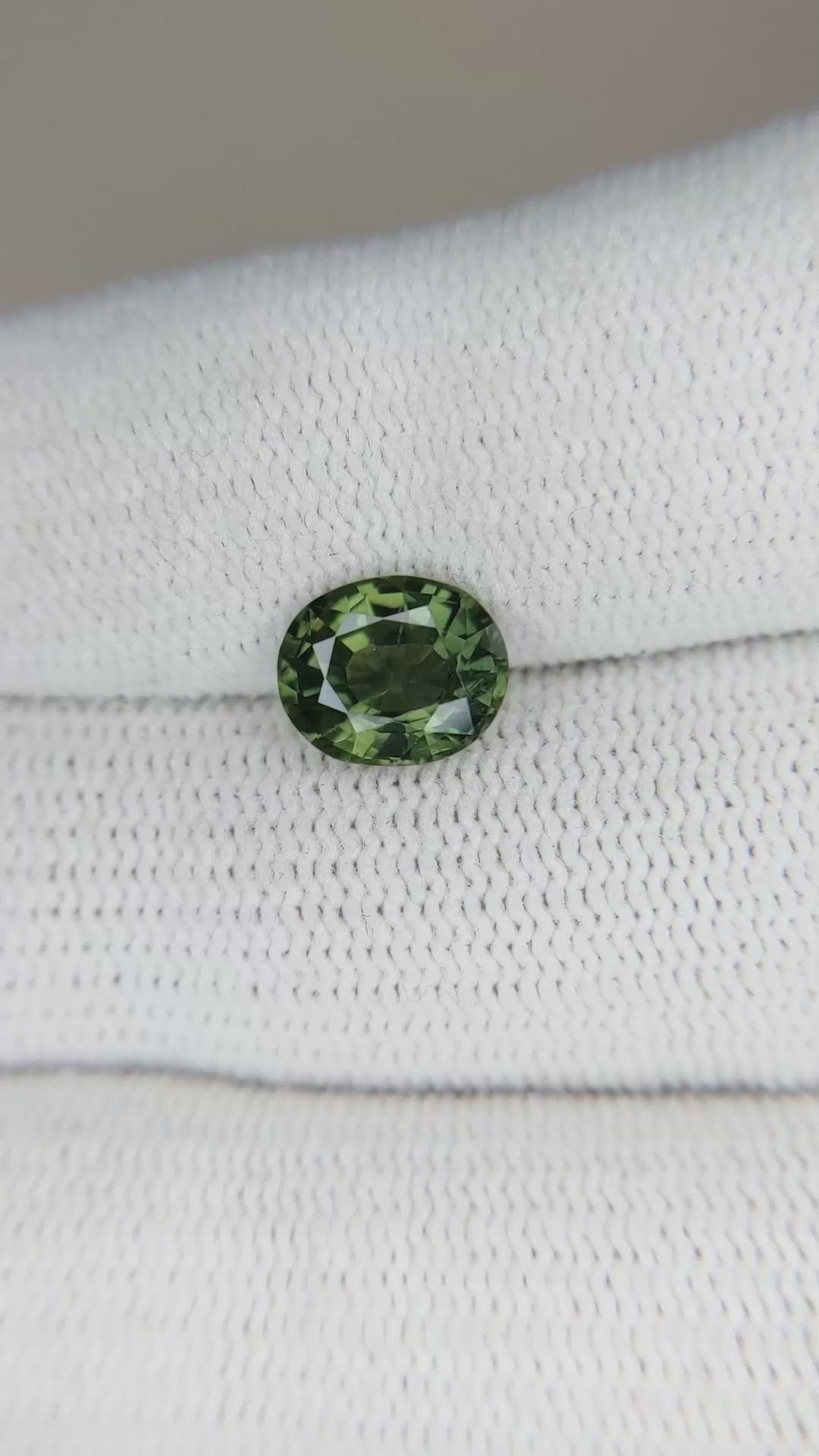 2.33 Ct. Green Sapphire from Ceylon (Sri Lanka) Size Video
