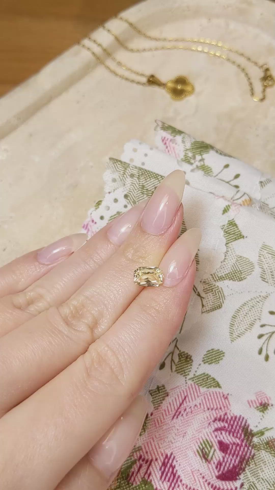 2.64 Ct. Yellow Sapphire from Ceylon (Sri Lanka) Size Video
