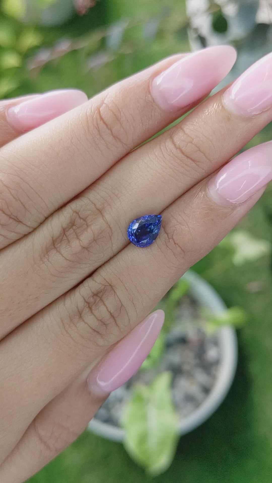 1.54 Ct. Blue Sapphire from Ceylon (Sri Lanka) Size Video