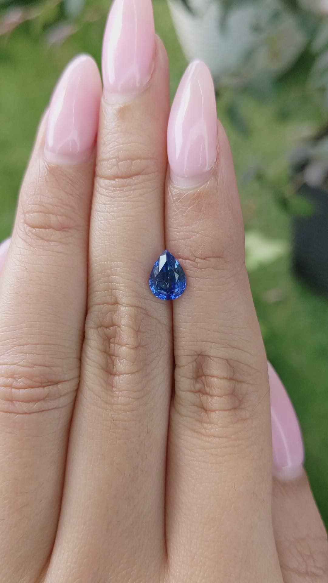1.54 Ct. Blue Sapphire from Ceylon (Sri Lanka) Size Video