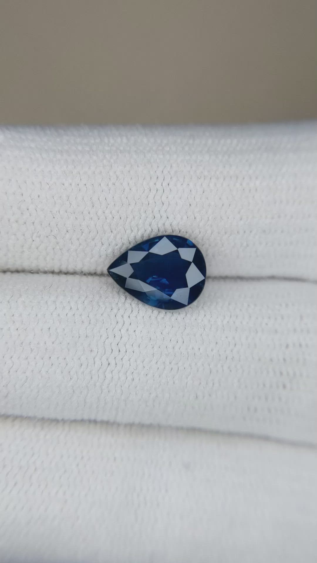 1.92 Ct. Blue Sapphire from Ceylon (Sri Lanka) Size Video
