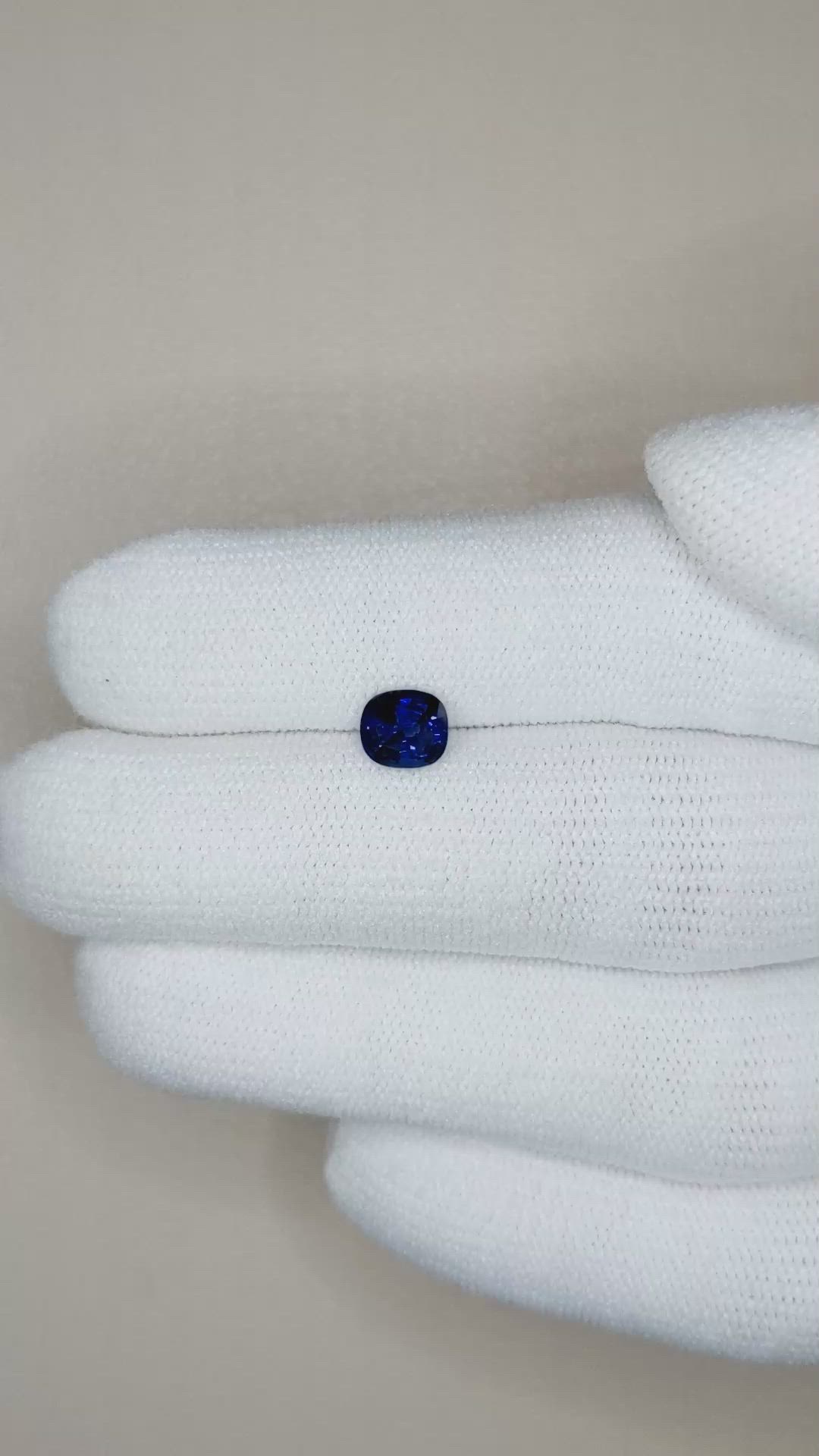 0.87 Ct. Blue Sapphire from Ceylon (Sri Lanka) Size Video
