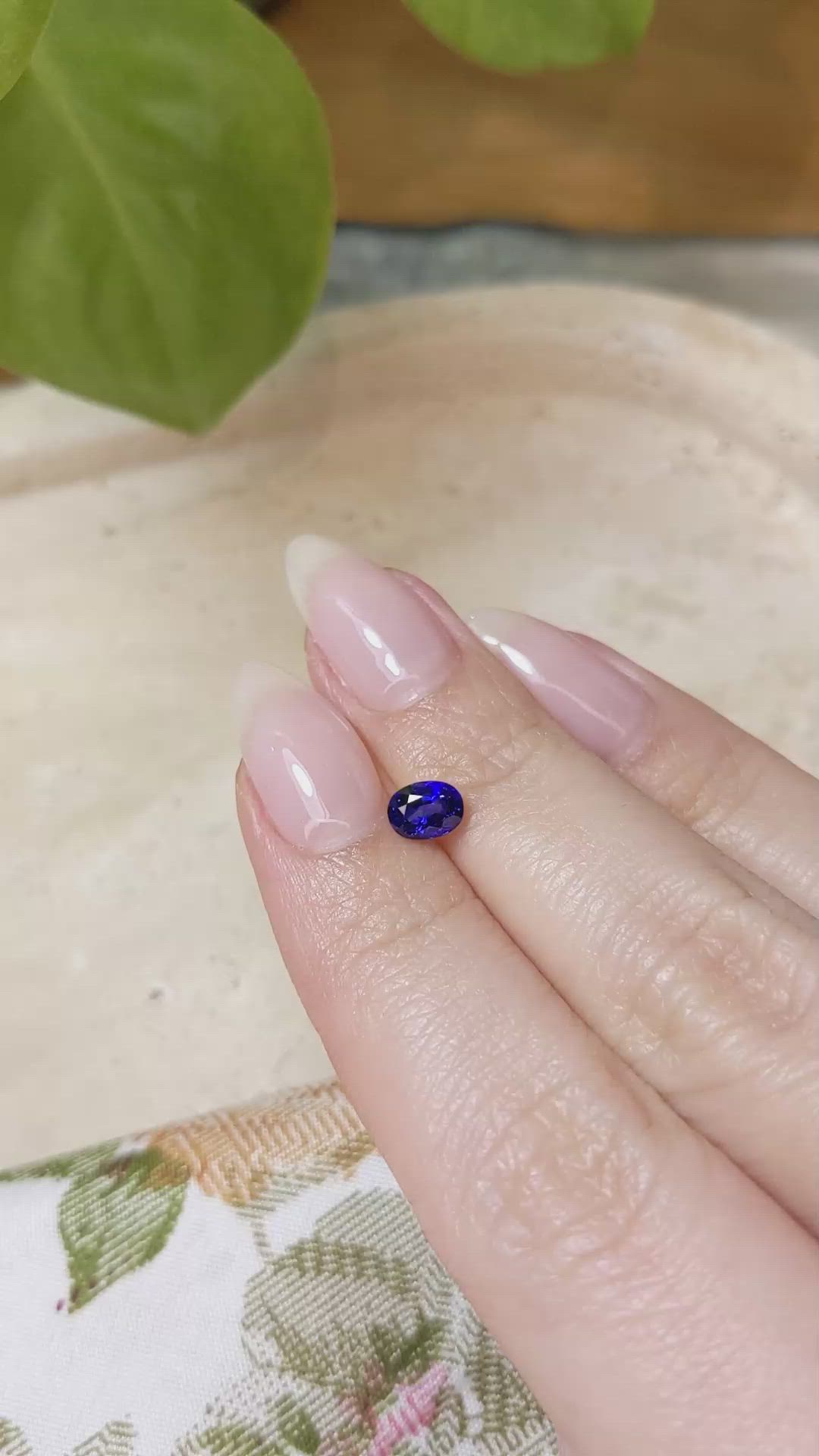 0.83 Ct. Blue Sapphire from Ceylon (Sri Lanka) Size Video