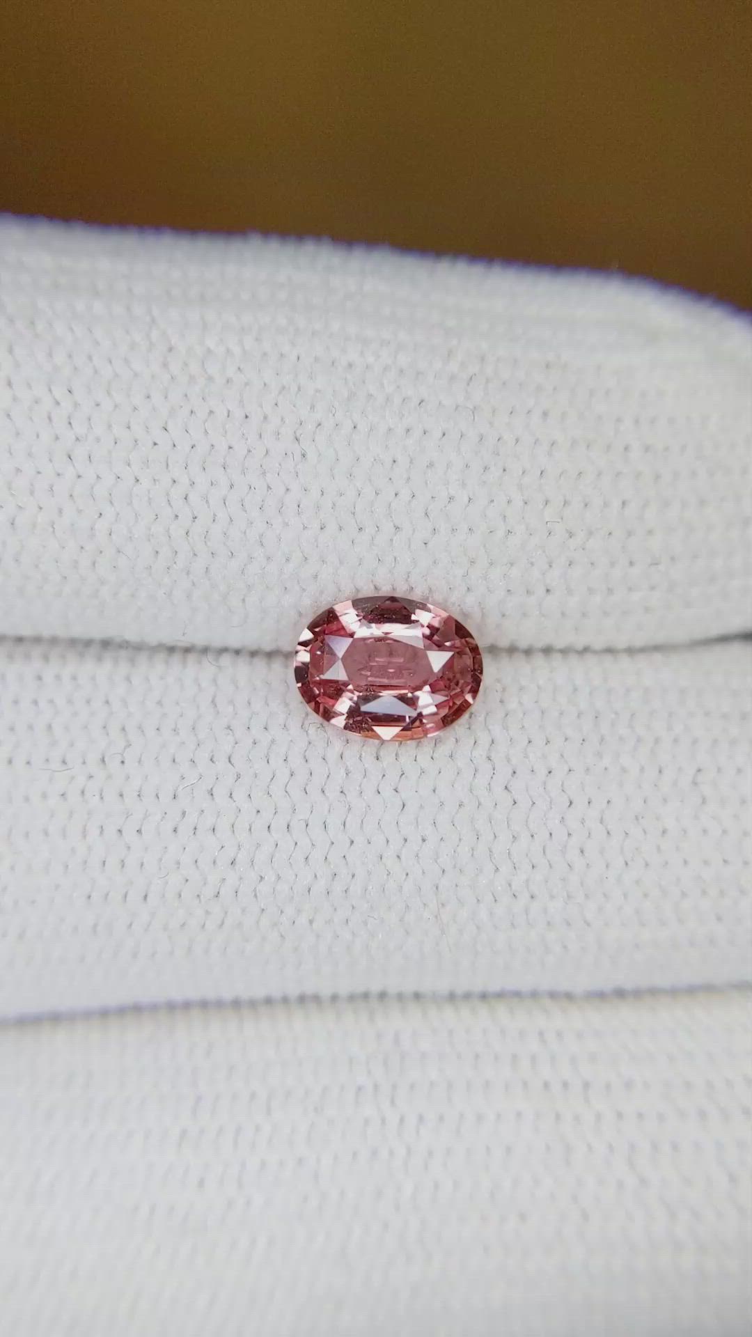 1.12 Ct. Padparadscha Sapphire from Ceylon (Sri Lanka) Size Video