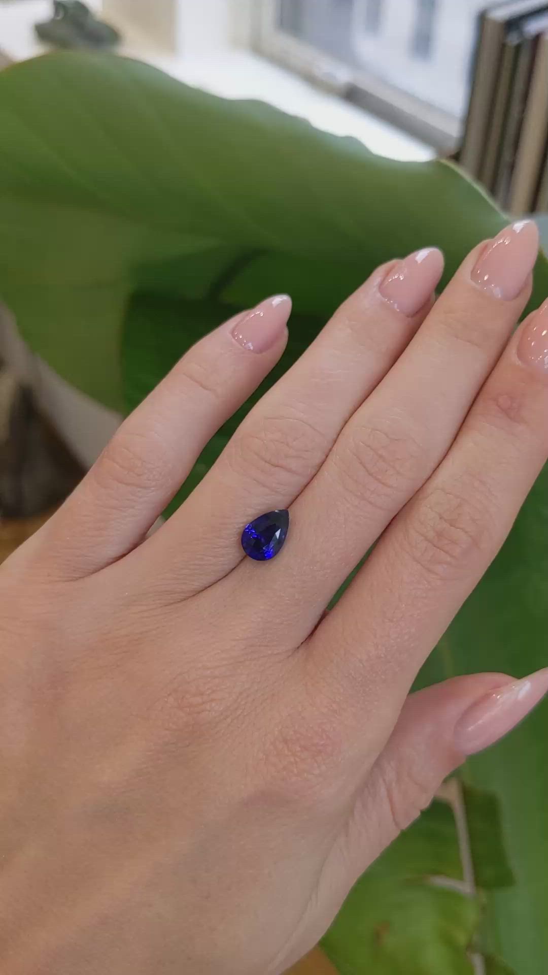 2.13 Ct. Blue Sapphire from Ceylon (Sri Lanka) Size Video