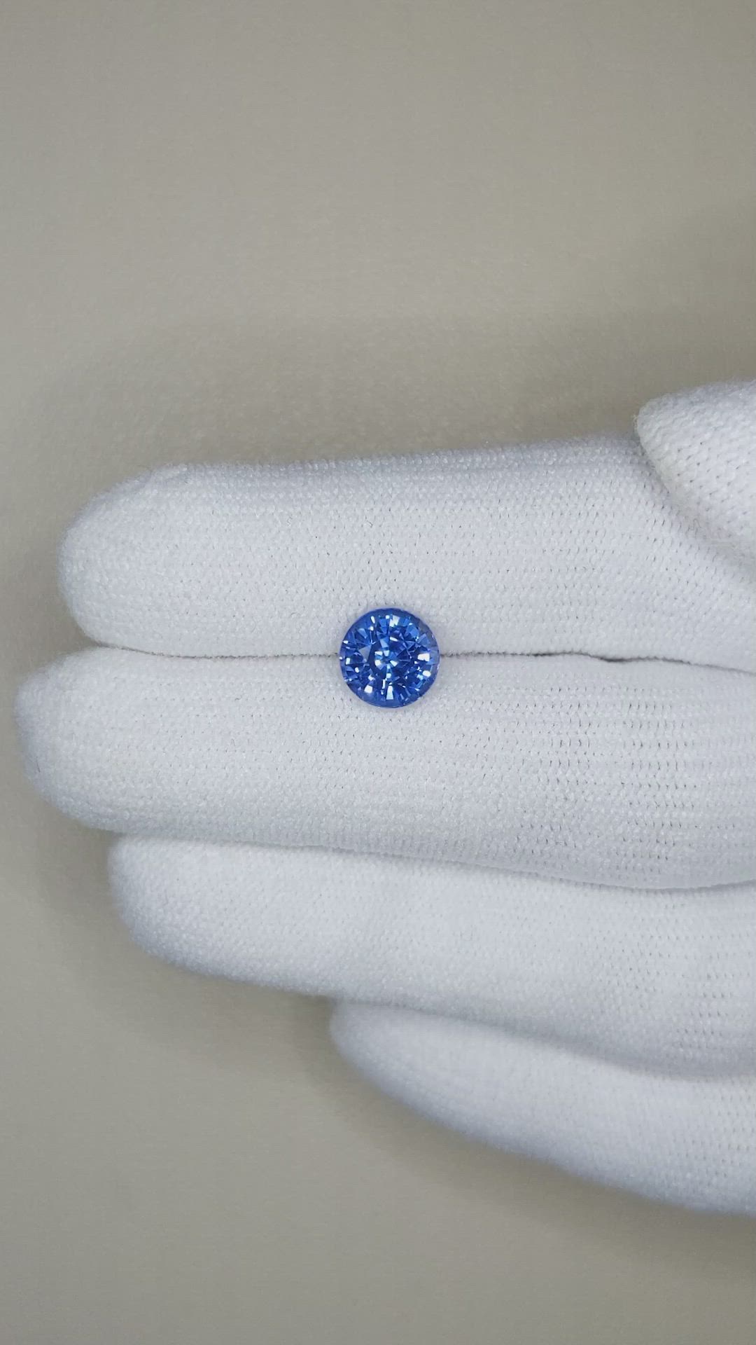 1.85 Ct. Blue Sapphire from Ceylon (Sri Lanka) Size Video