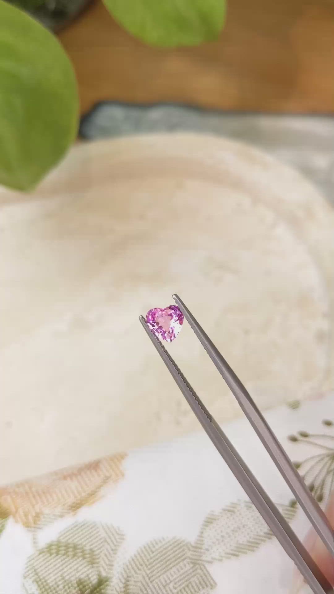 1.02 Ct. Pink Sapphire from Ceylon (Sri Lanka) Size Video