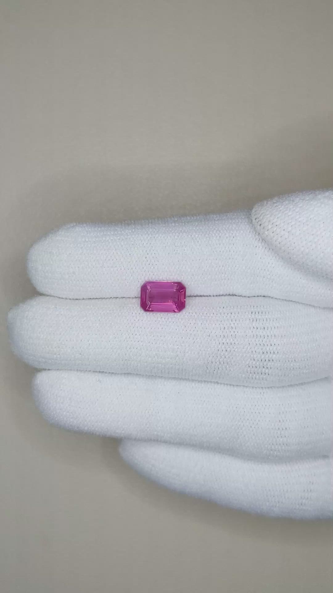 1.73 Ct. Pink Sapphire from Ceylon (Sri Lanka) Size Video
