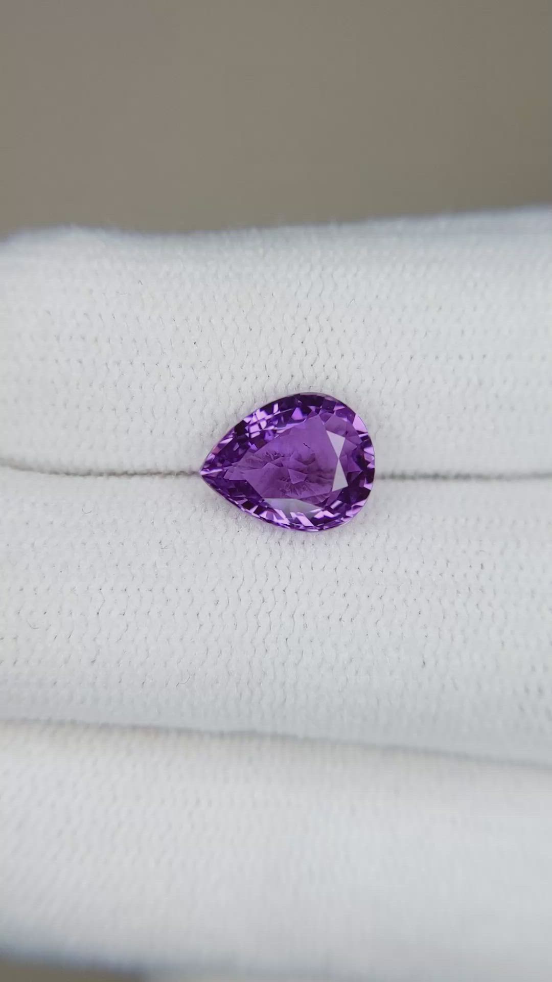 2.03 Ct. Purple Sapphire from Ceylon (Sri Lanka) Size Video