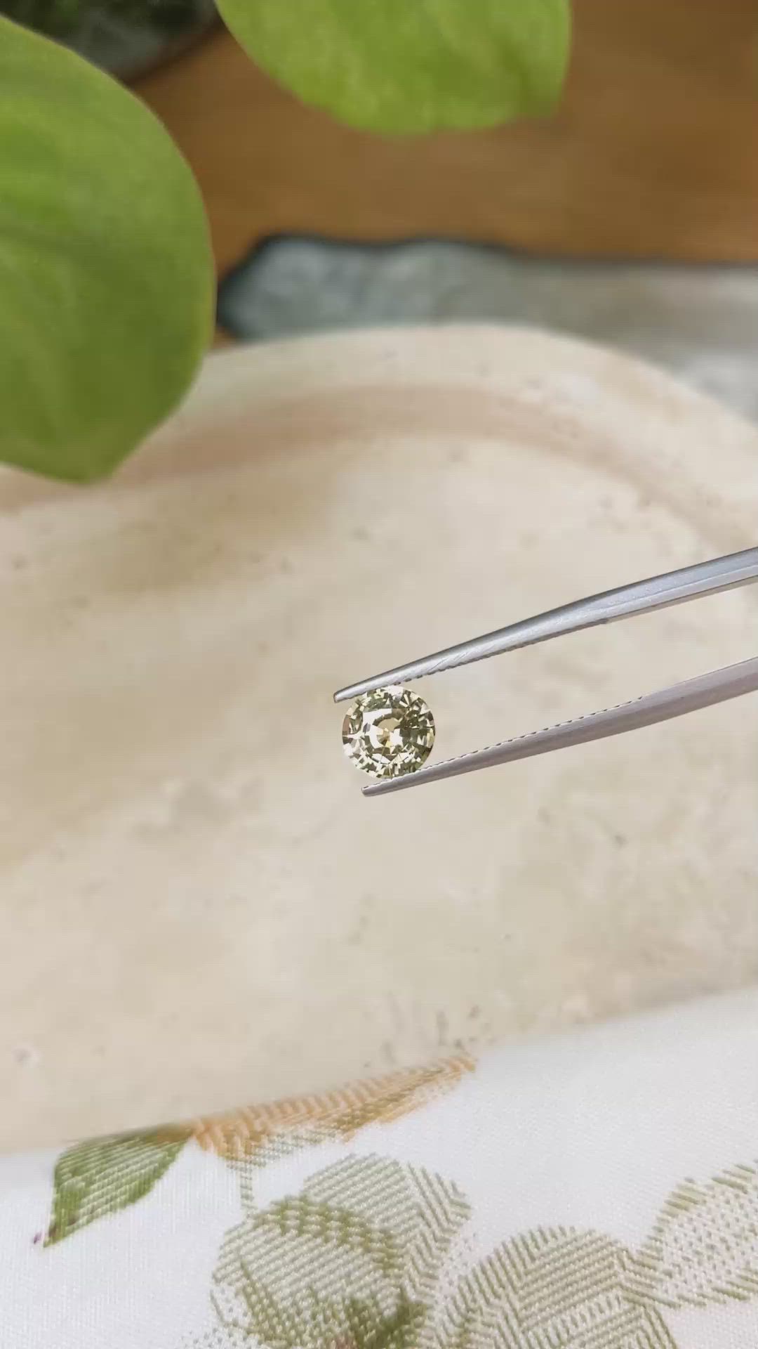 1.35 Ct. Yellow Sapphire from Ceylon (Sri Lanka) Size Video