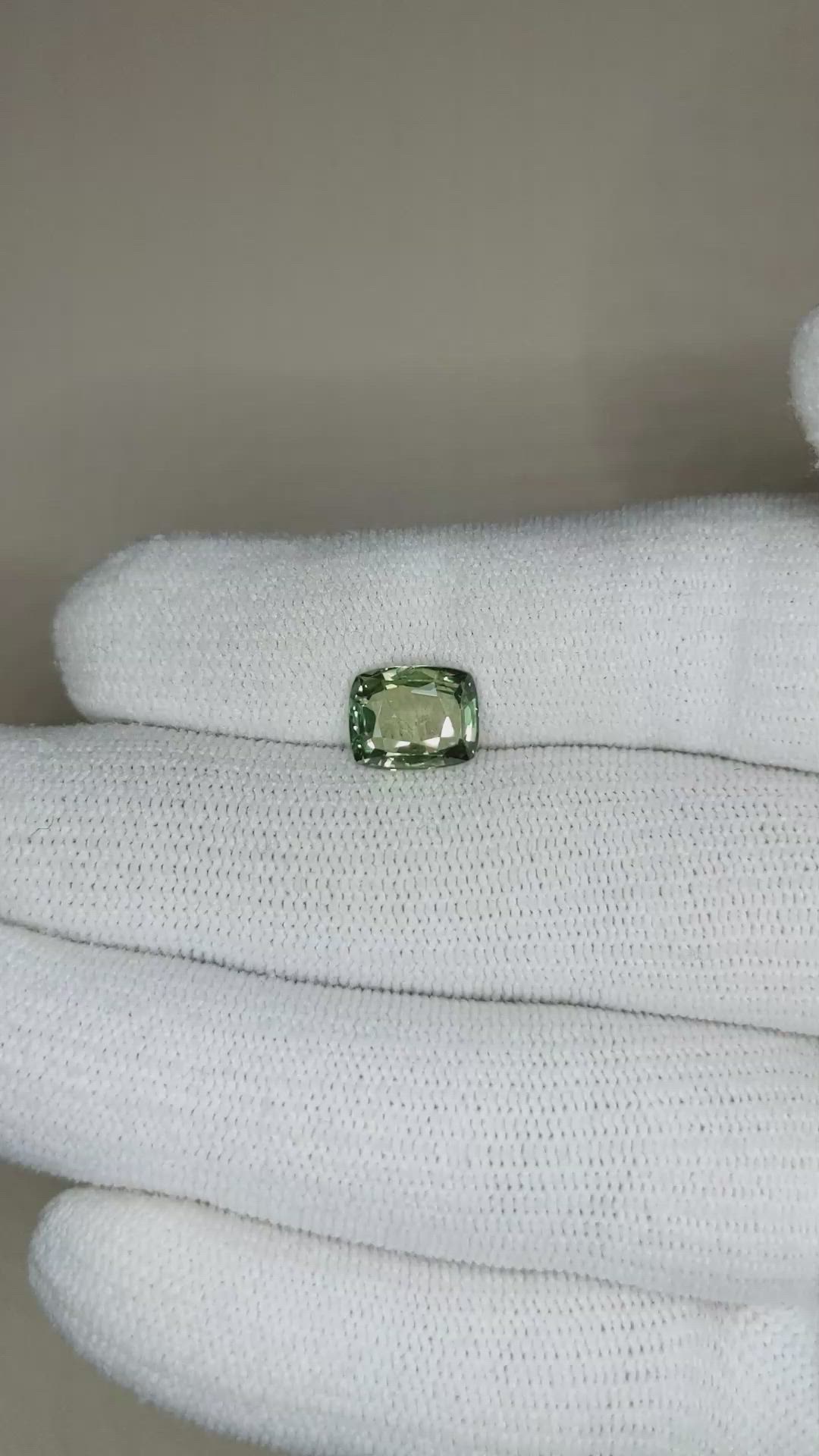 2.67 Ct. Green Sapphire from Ceylon (Sri Lanka) Size Video