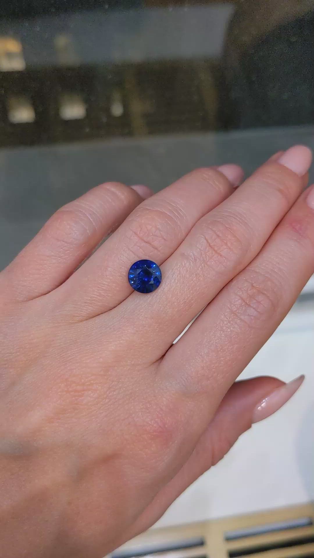 2.52 Ct. Blue Sapphire from Ceylon (Sri Lanka) Size Video