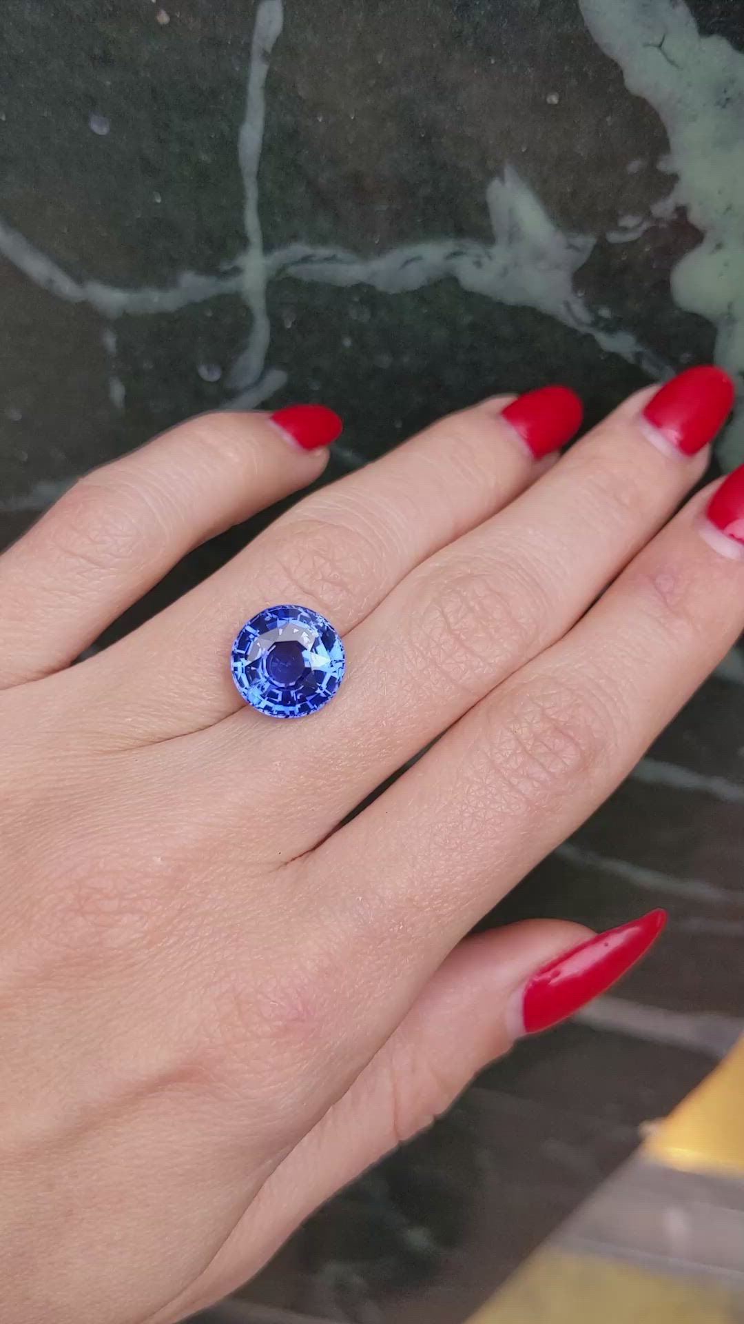 7.58 Ct. Blue Sapphire from Ceylon (Sri Lanka) Size Video