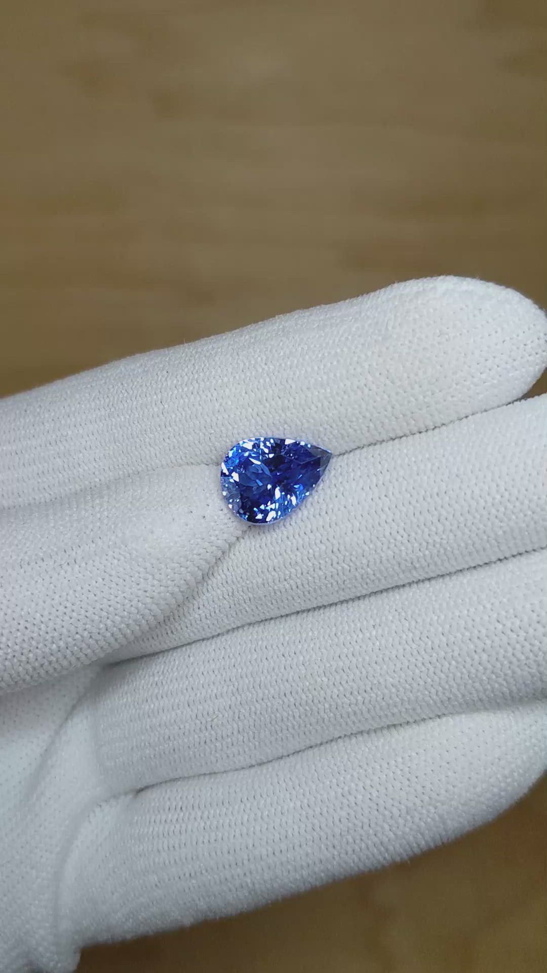 5.83 Ct. Blue Sapphire from Ceylon (Sri Lanka) Size Video