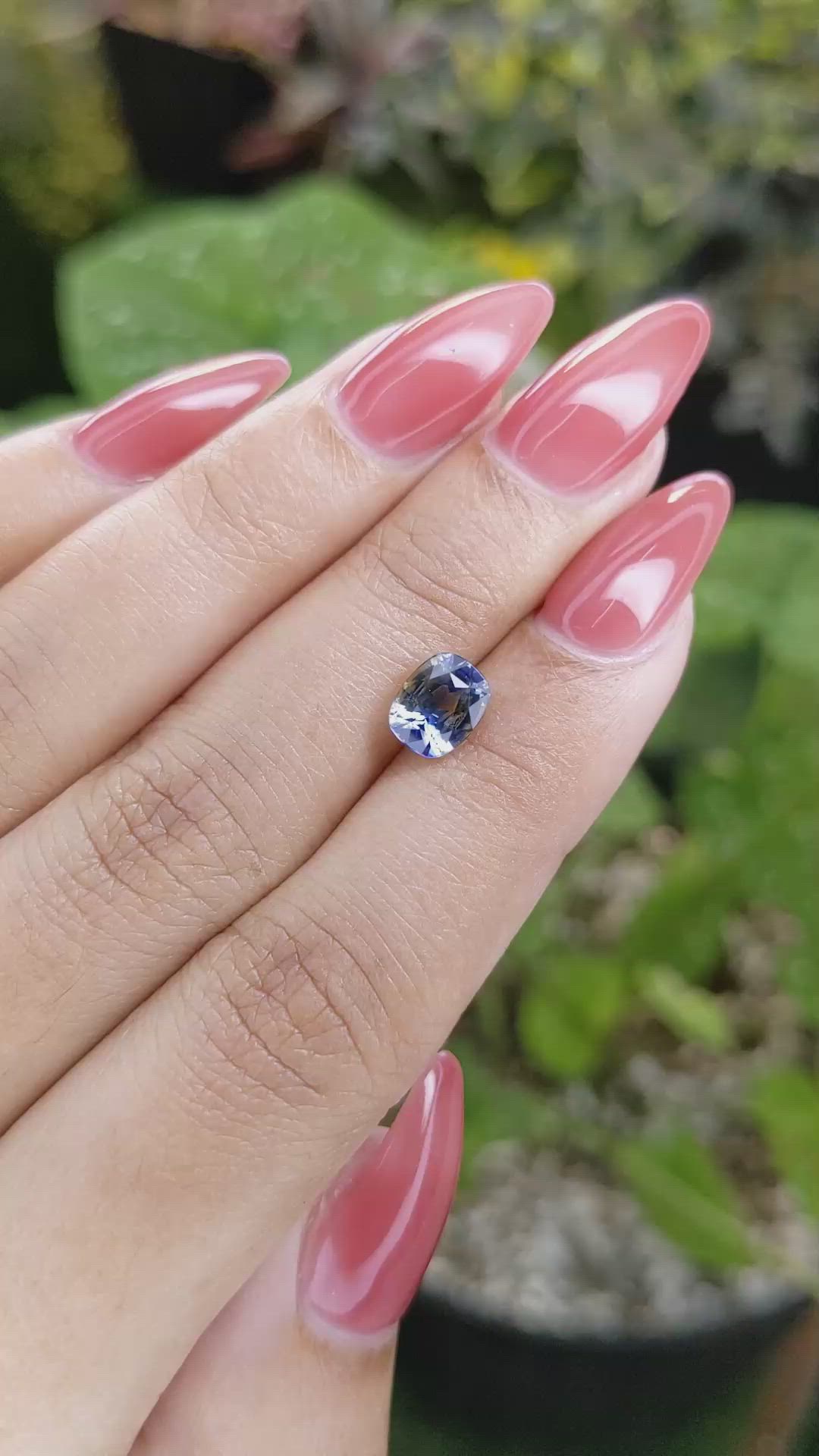 1.78 Ct. Bi Color Sapphire from Ceylon (Sri Lanka) Size Video