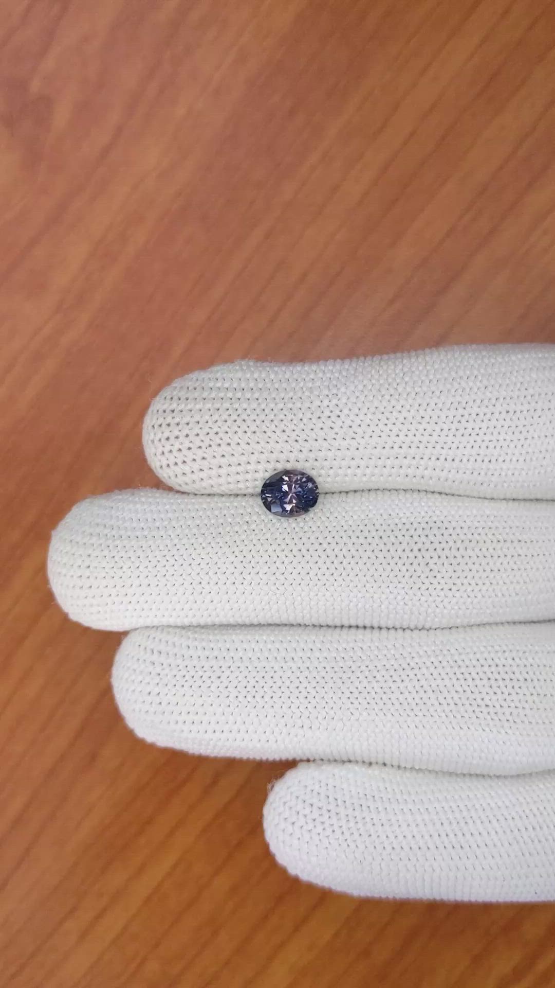 1.29 Ct. Bi Color Sapphire from Ceylon (Sri Lanka) Size Video
