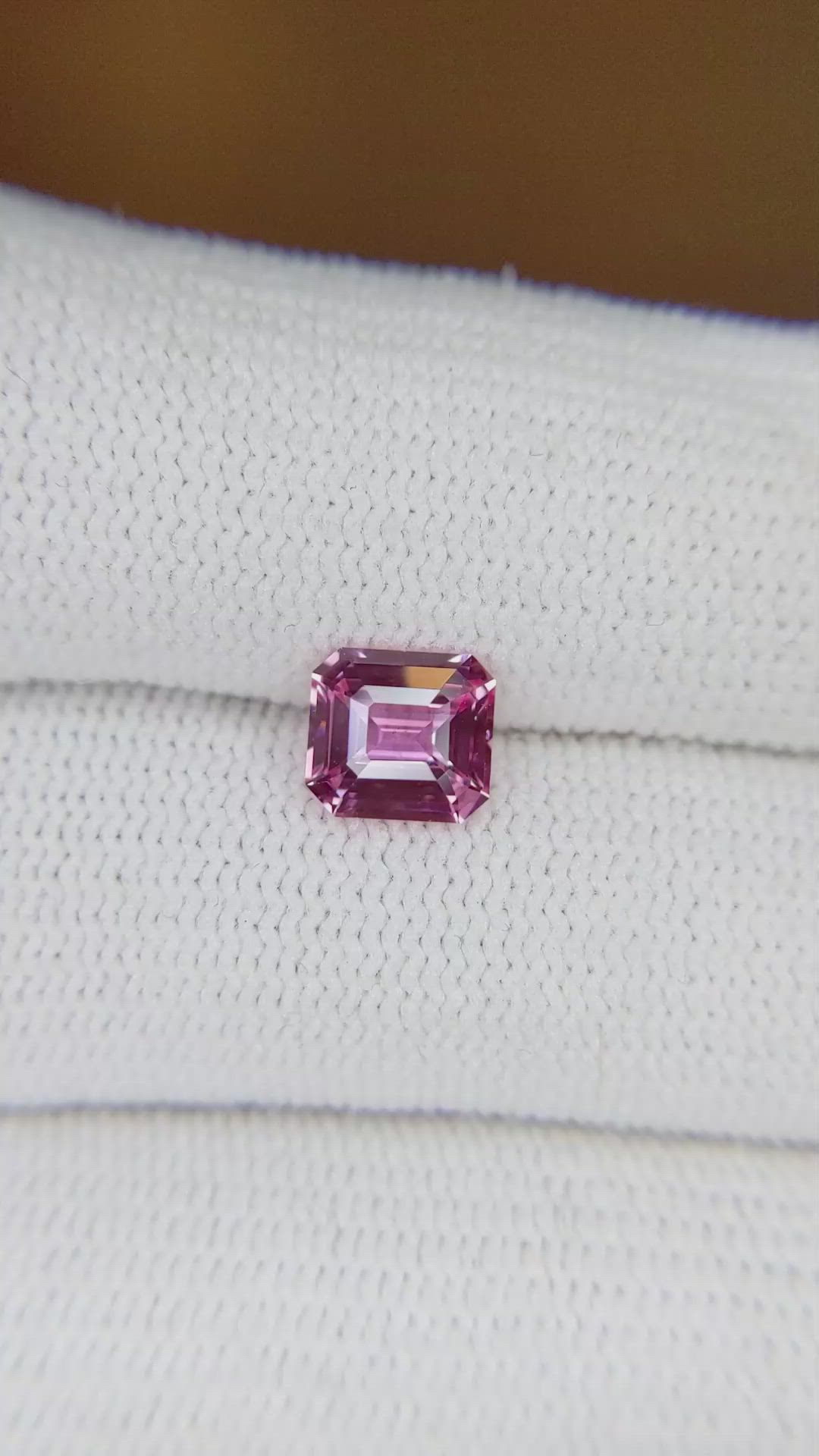1.24 Ct. Pink Sapphire from Ceylon (Sri Lanka) Size Video