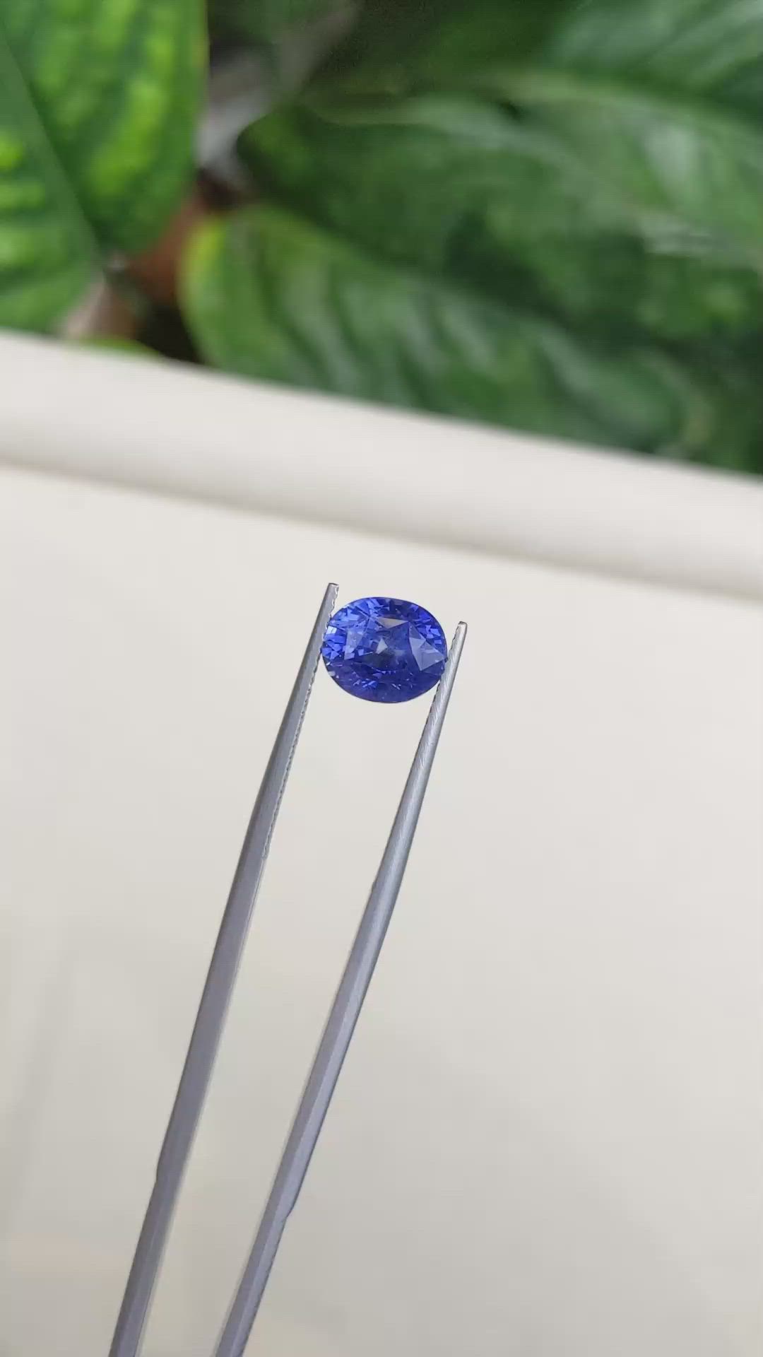 4.02 Ct. Blue Sapphire from Ceylon (Sri Lanka) Size Video