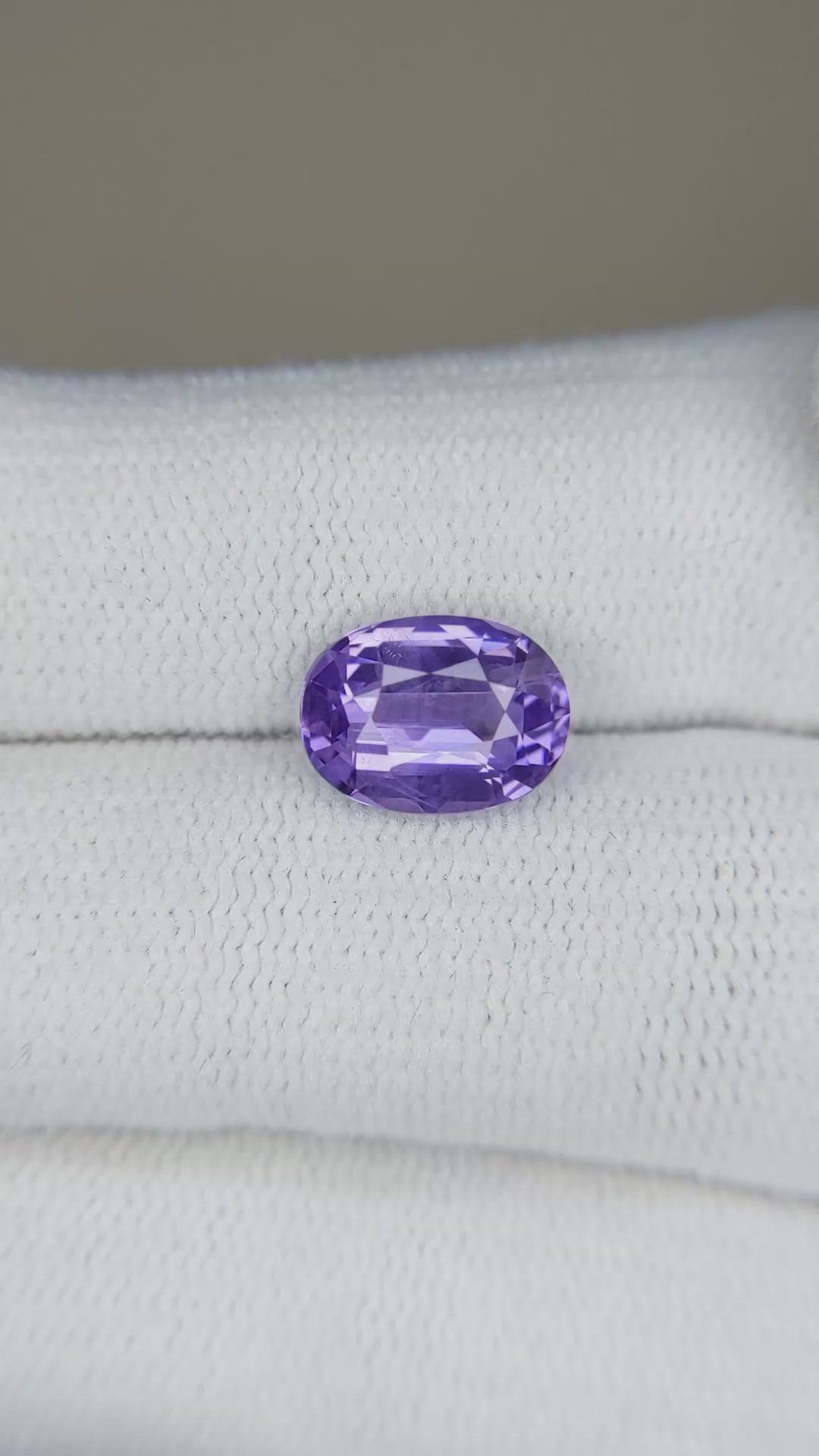 2.61 Ct. Purple Sapphire from Ceylon (Sri Lanka) Size Video