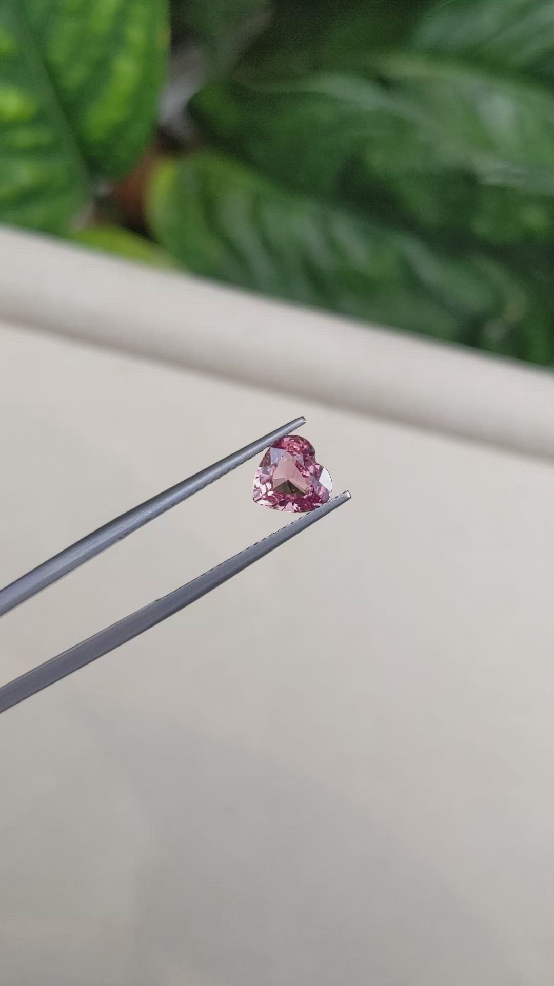 1.55 Ct. Padparadscha Sapphire from Ceylon (Sri Lanka) Size Video