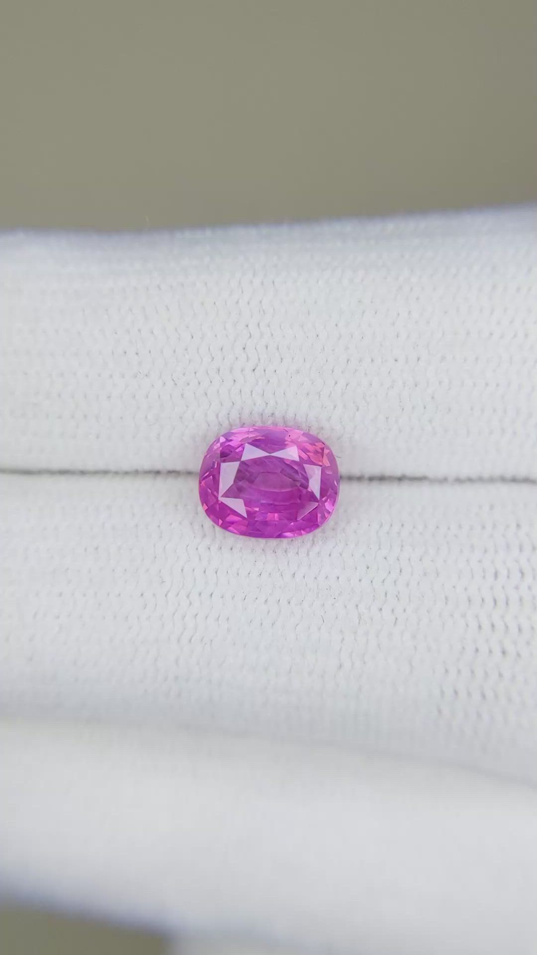 2.04 Ct. Pink Sapphire from Ceylon (Sri Lanka) Size Video