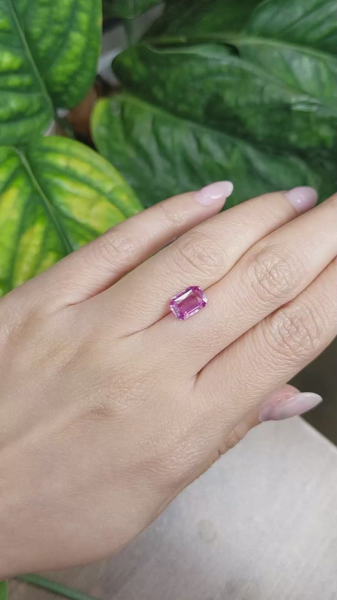 2.12 Ct. Pink Sapphire from Ceylon (Sri Lanka) Size Video
