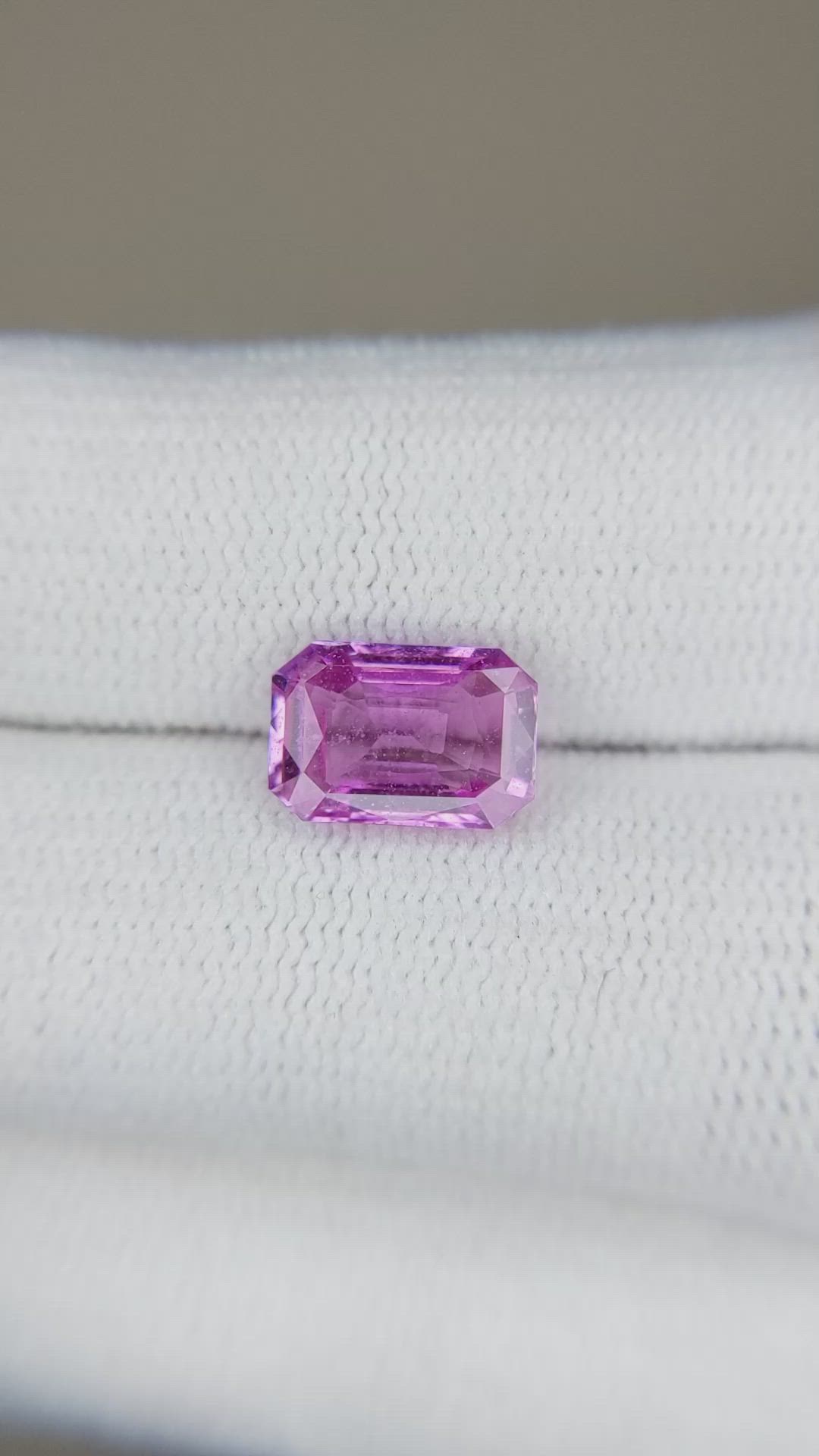2.12 Ct. Pink Sapphire from Ceylon (Sri Lanka) Size Video