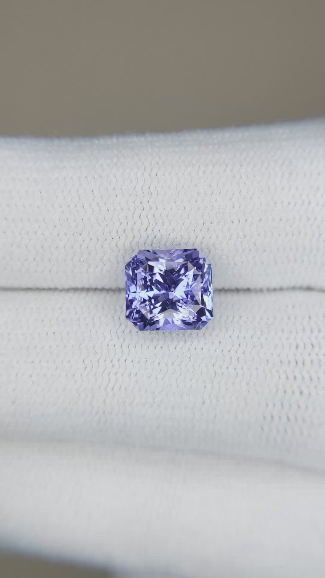 2.75 Ct. Blue Sapphire from Ceylon (Sri Lanka) Size Video