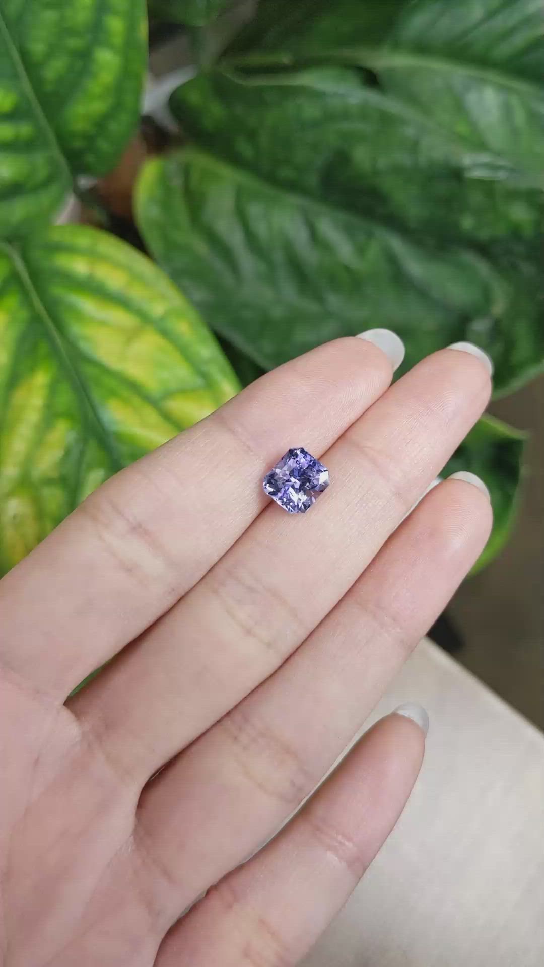 2.75 Ct. Blue Sapphire from Ceylon (Sri Lanka) Size Video