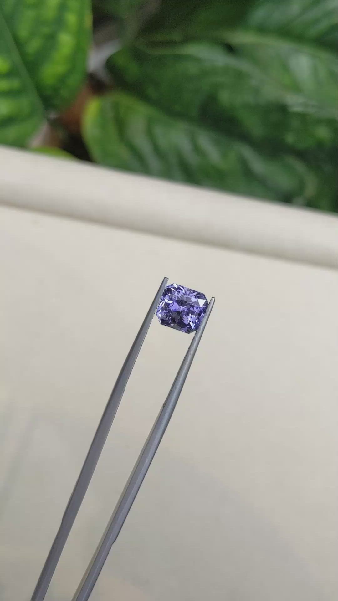 2.75 Ct. Blue Sapphire from Ceylon (Sri Lanka) Size Video