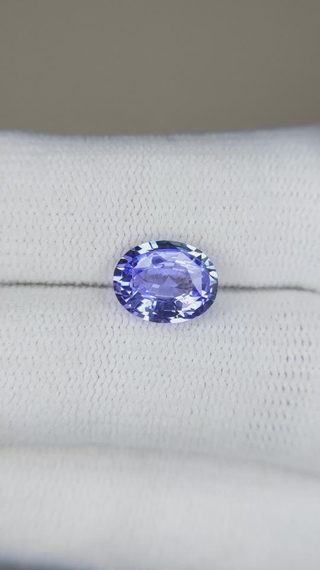 2.51 Ct. Blue Sapphire from Ceylon (Sri Lanka) Size Video