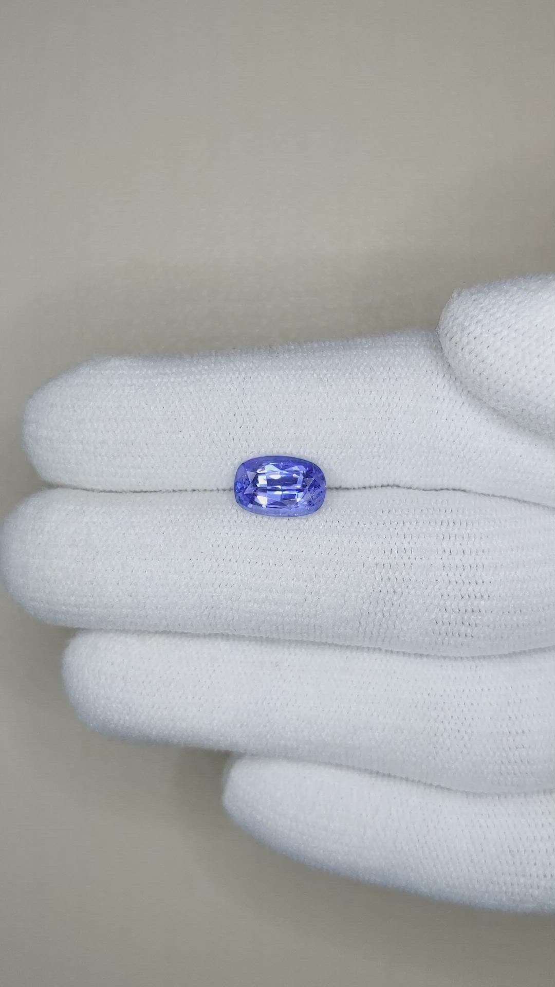 2.11 Ct. Blue Sapphire from Ceylon (Sri Lanka) Size Video