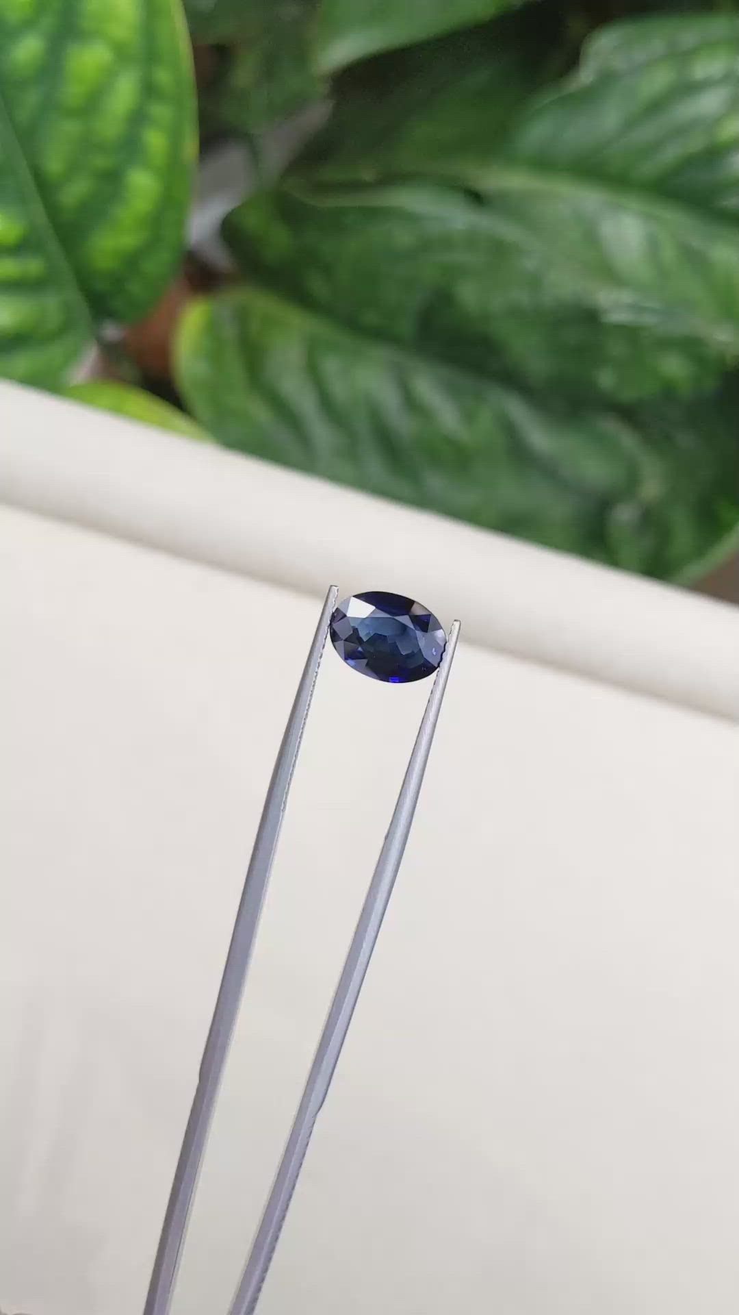 2.87 Ct. Blue Sapphire from Ceylon (Sri Lanka) Size Video