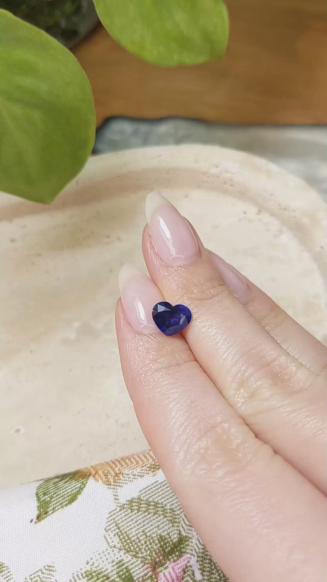 1.70 Ct. Blue Sapphire from Ceylon (Sri Lanka) Size Video