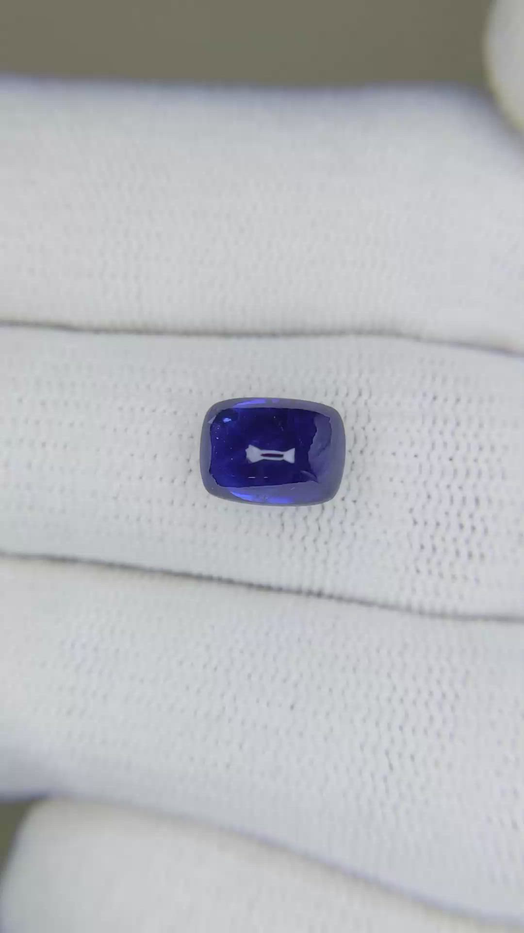 2.59 Ct. Blue Cabochon Sapphire from Ceylon (Sri Lanka) Size Video