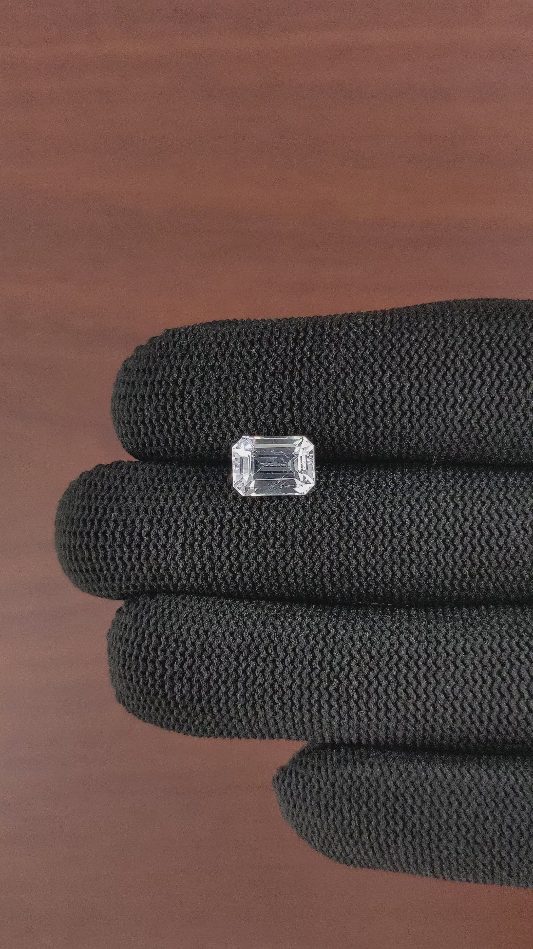 3.35 Ct. White Sapphire from Ceylon (Sri Lanka) Size Video