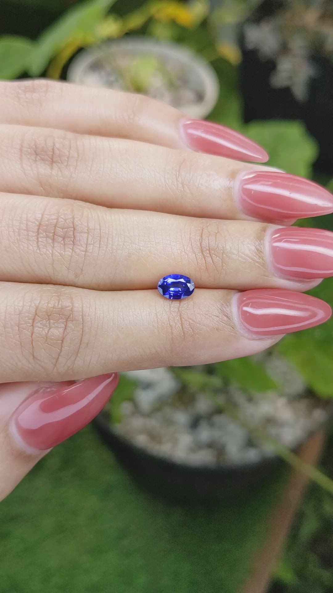 0.73 Ct. Blue Sapphire from Ceylon (Sri Lanka) Size Video