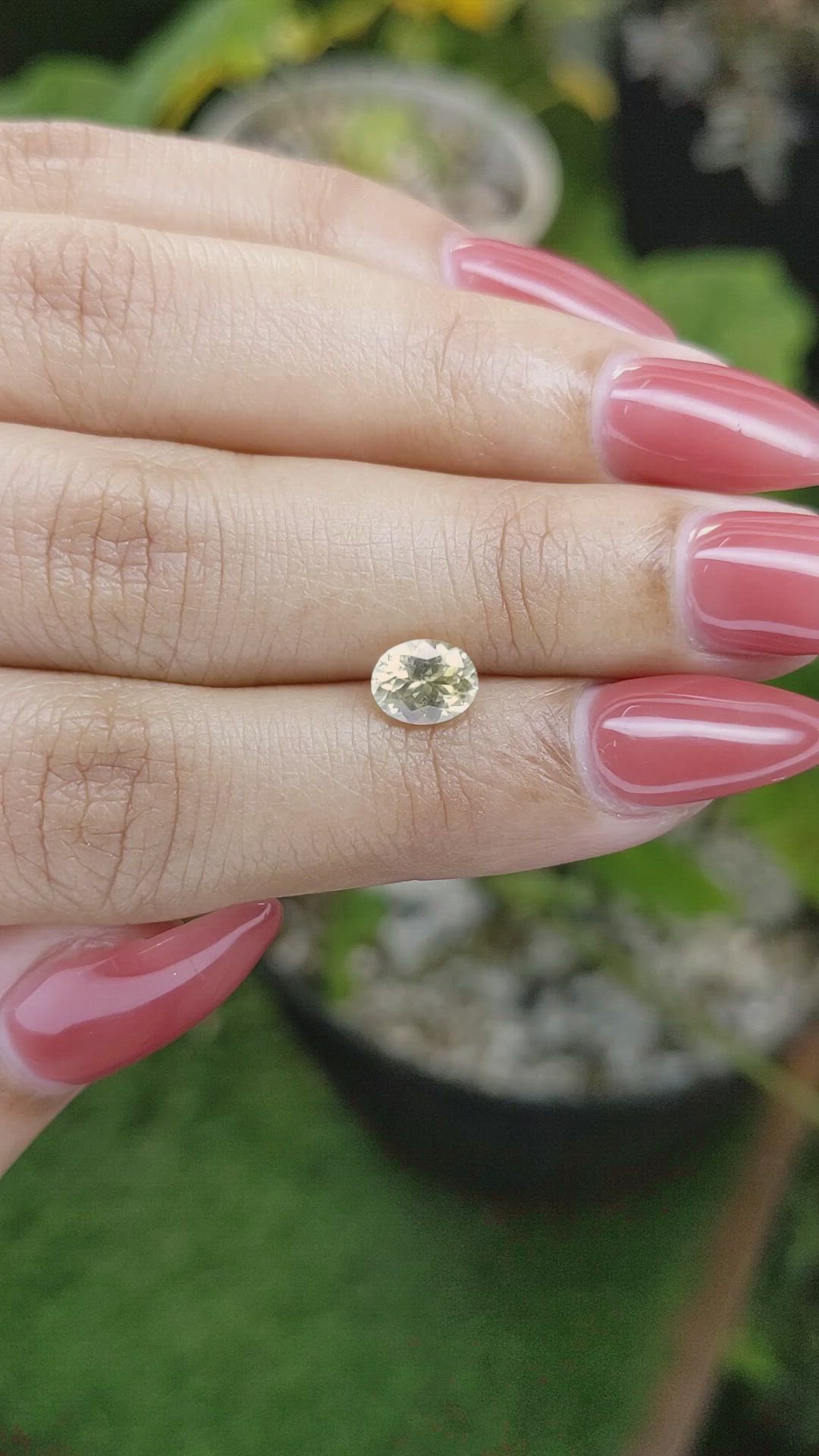 1.12 Ct. Yellow Sapphire from Ceylon (Sri Lanka) Size Video