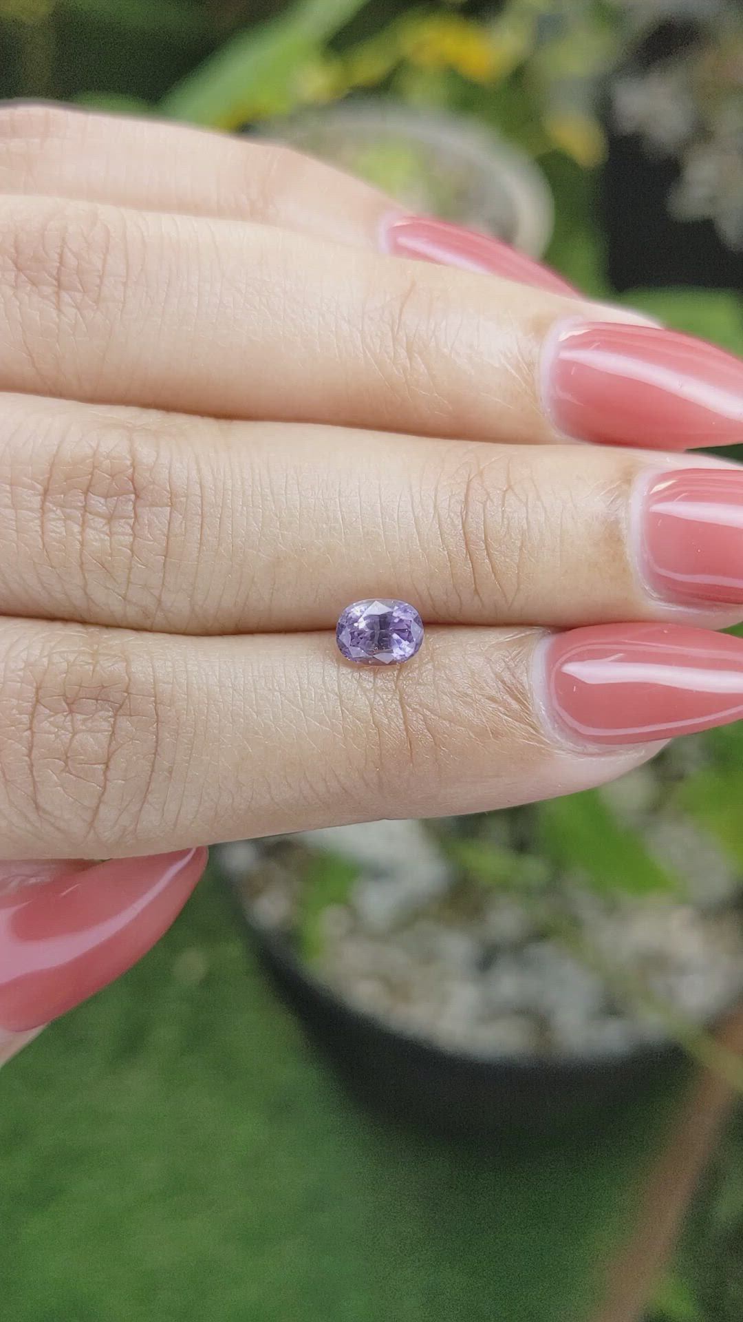 1.00 Ct. Purple Sapphire from Ceylon (Sri Lanka) Size Video