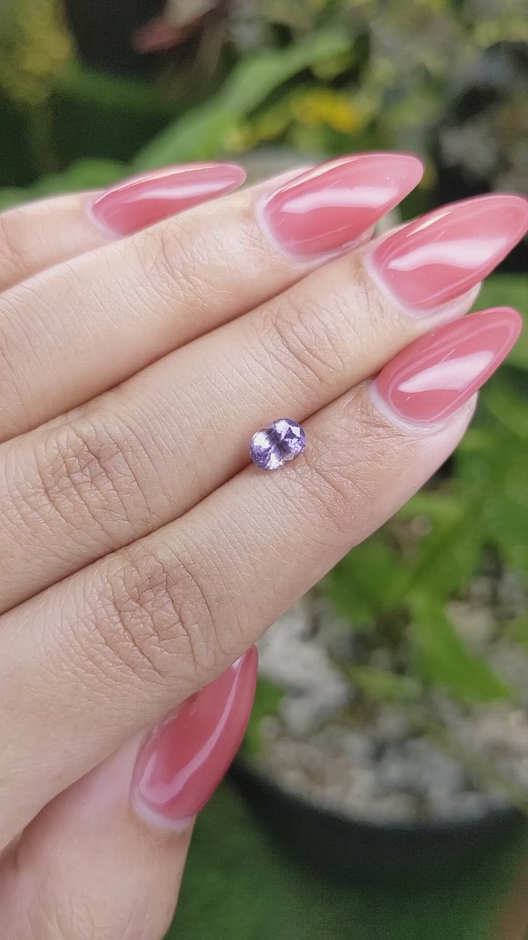 1.00 Ct. Purple Sapphire from Ceylon (Sri Lanka) Size Video