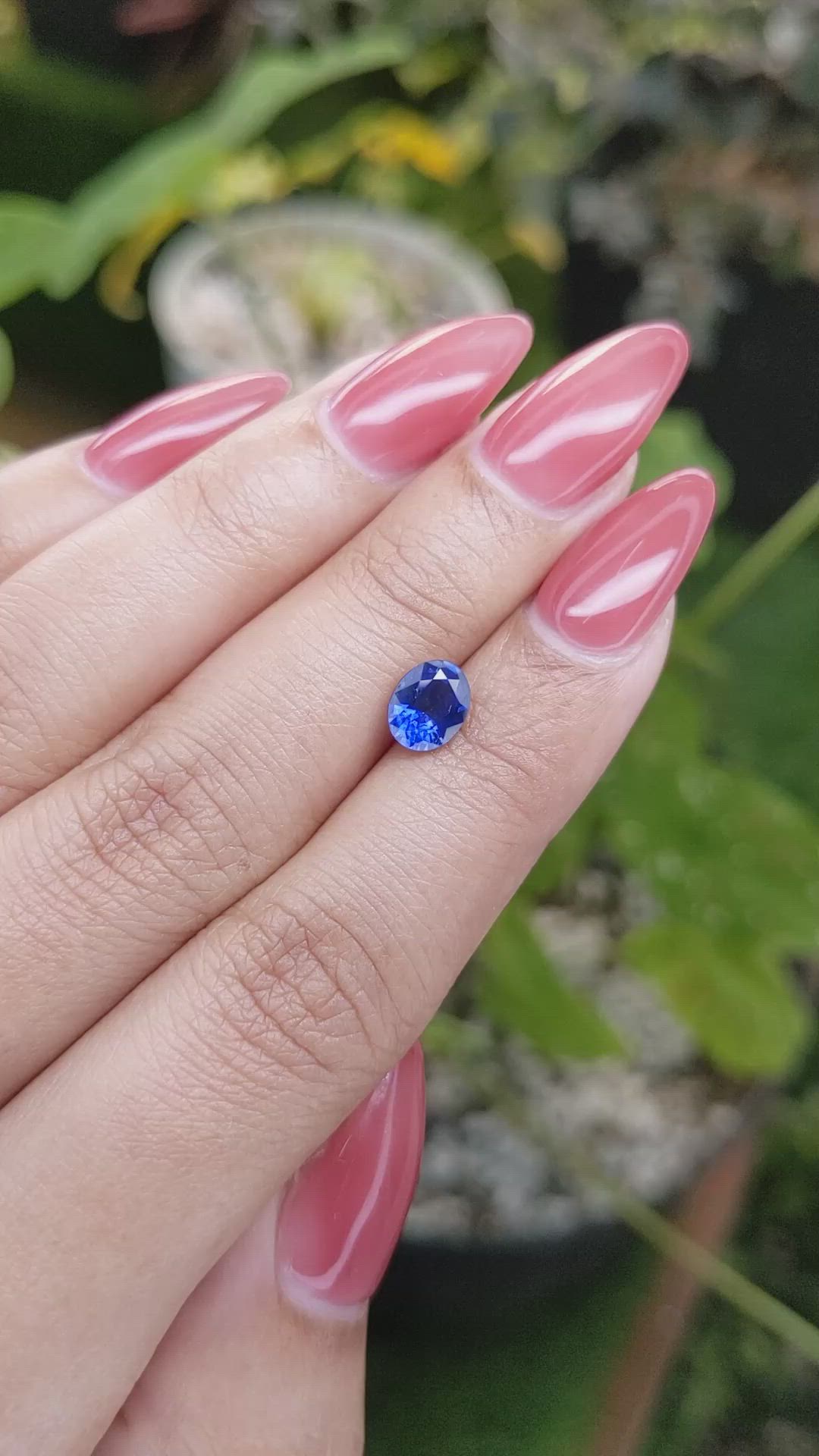 1.15 Ct. Blue Sapphire from Ceylon (Sri Lanka) Size Video